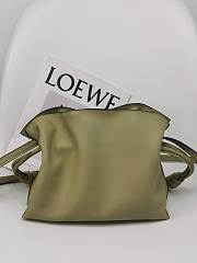 Loewe Mini Flamenco Clutch Bag Green 23.9x18x9cm - 4