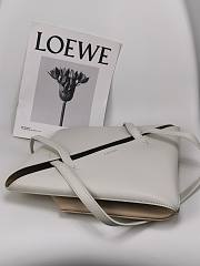 Loewe Puzzle Fold Tote Beige White 25.5x14.5x31.5cm - 4