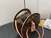 Louis Vuitton LV Around Me PM Bag 22.5 x 21 x 7 cm - 5