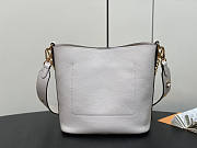 Louis Vuitton LV Lock and Walk Bag White 20 x 20.5 x 12 cm - 4