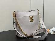 Louis Vuitton LV Lock and Walk Bag White 20 x 20.5 x 12 cm - 3