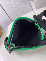 Louis Vuitton LV Gaston Bag Green 22 x 14.5 x 4.5 cm - 5