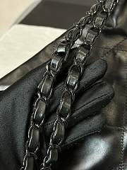 Chanel 22 Handbag Full Black 37 × 35 × 7 cm - 2