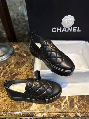 Chanel Interlocking CC Logo Sneakers Black