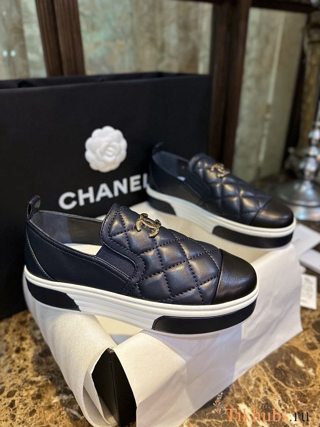 Chanel Interlocking CC Logo Sneakers Navy Blue - 1