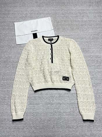 Chanel White Crew Neck White Long Sleeves