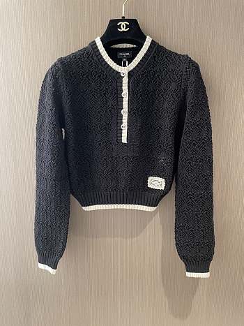 Chanel White Crew Neck Black Long Sleeves