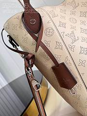 Louis Vuitton LV Hina MM Mahina Beige 46x29.5x17cm - 2