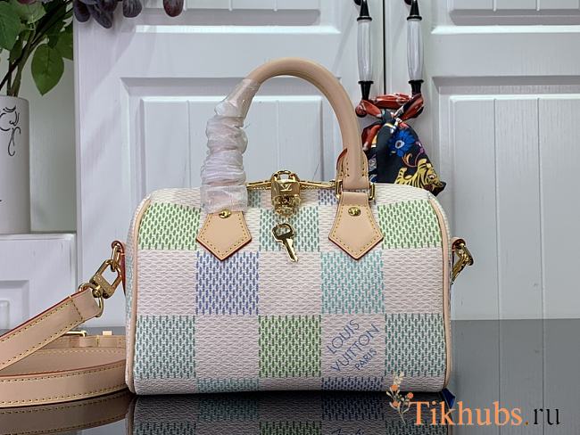 Louis Vuitton LV Speedy Bandoulière 20 Pistachio 20 x 15 x 12.5 cm - 1