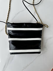 Chanel 22 Handbag Black White 20x19x6cm - 2