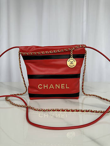 Chanel 22 Handbag Red Black 20x19x6cm