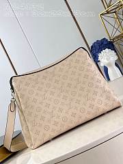 Louis Vuitton LV Hand It All MM Beige 32 x 29 x 13 cm - 3