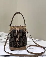 Fendi Mon Tresor Brown 12x18x10cm - 1