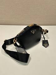 Prada Black Leather Mini Shoulder Bag 18x15x8cm - 3