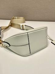 Prada White Leather Mini Shoulder Bag 18x15x8cm - 2