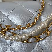 Chanel Mini Flap Bag Lustrous Lambskin Grey Pearls 17x12.5x5cm - 2