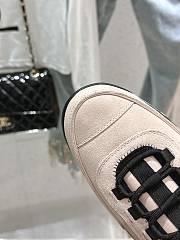 Chanel Beige Sneaker - 3