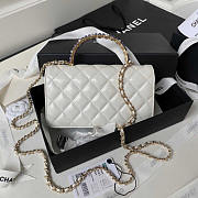 Chanel Flap Bag Top Handle White Lambskin 19cm - 3