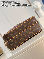 Louis Vuitton LV Reporter Bag 28x21x11cm - 3