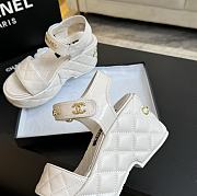 Chanel White Sandal 02 - 5