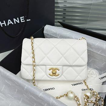 Chanel Flap Bag White Gold 13x20.5x6.5cm