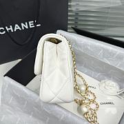 Chanel Flap Bag White Gold 13x20.5x6.5cm - 5