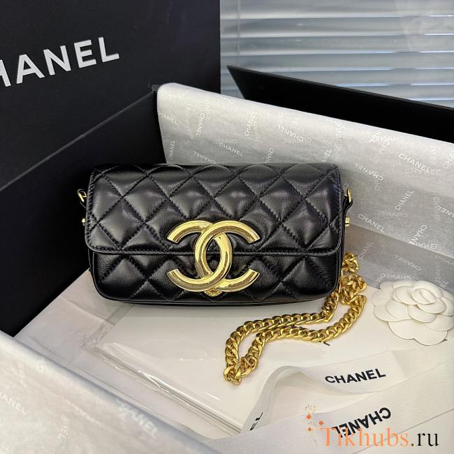 Chanel 23P Flap Bag Black Gold 18x10x3.5cm - 1