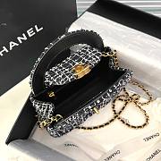 Chanel Kelly Bag Black White Tweed 13x19x7cm - 3