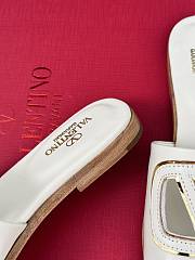 Valentino Garavani White Slides - 4