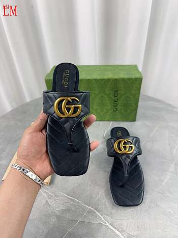 Gucci Women's Black Double G Thong Sandals