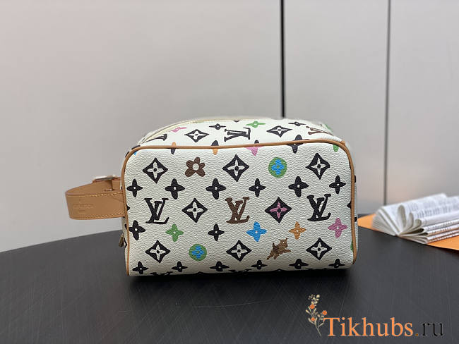 Louis Vuitton LV Locker Dopp Kit White 23x13x12cm - 1