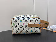 Louis Vuitton LV Locker Dopp Kit White 23x13x12cm - 4