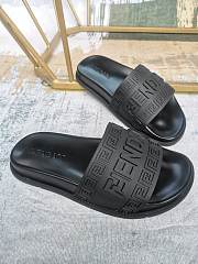 Fendace Black Slides - 2