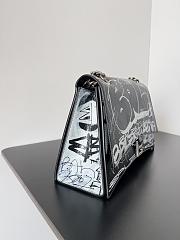 Balenciaga Crush Leather Shoulder Bag 30.9x19.8x6.8cm - 5