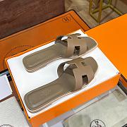 Hermes Oran Etoupe Slide  - 2