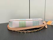 Louis Vuitton LV Pochette Accessoires Pistachio 23.5 x 13.5 x 4 cm - 6