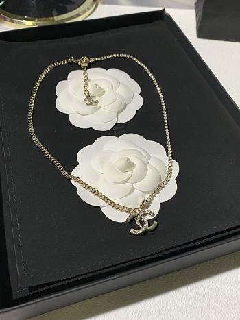 Chanel Necklace 019