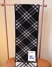 Burberry Scarf 30x182cm - 4