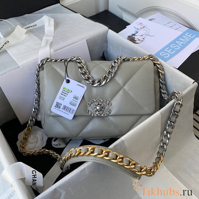 Chanel 19 Flap Bag Grey Silver 26cm - 1