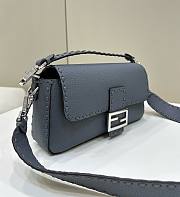 Fendi Baguette Bag Blue 27x15x6cm - 4