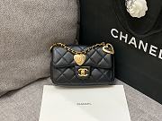 Chanel Mini Flap Bag Black Lambskin Gold 19x12x7cm - 1