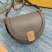 Fendi Moonlight Leather Handbag Purple Size 21 x 9 x 14 cm - 4