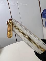 Louis Vuitton LV Zippy Wallet Peach Pink 19.5 x 10.5 x 2.5 cm - 4
