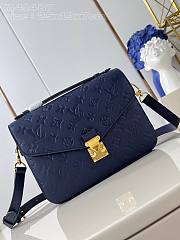 Louis Vuitton LV Pochette Metis Navy Blue 25 x 19 x 7 cm - 1