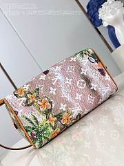 Louis Vuitton LV Clutch Flower 23 x 13 x 12 cm - 4