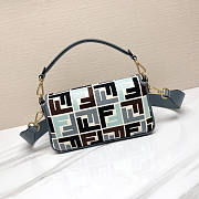 Fendi Baguette Embroidered Shoulder Bag Multicolor 27x6x14cm - 3