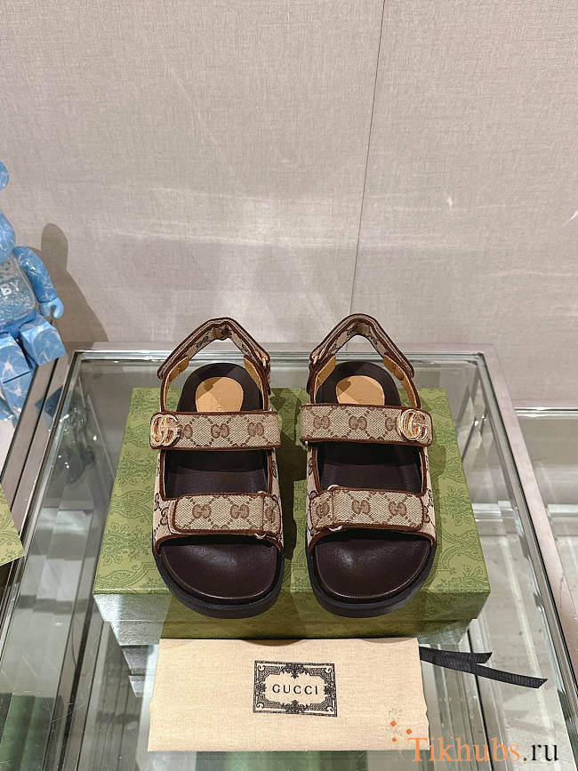 Gucci Sandal 09 - 1