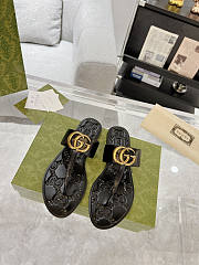 Gucci Black Slide Sandal 01 - 1