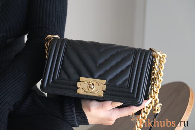 Chanel Small Leboy Chevron Lambskin Black Gold 20cm - 1