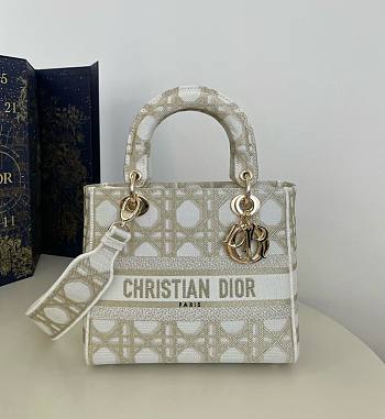 Dior Medium Lady D-Lite Bag White Gold Macrocannage 24 x 20 x 11 cm